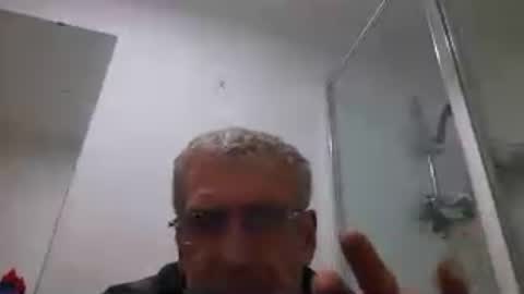 Snapshot of deanofflove2210 chatting on August 7, 3:30 am deanofflove2210 online show from August 7, 3:30 am
