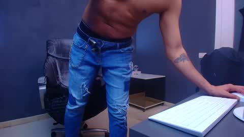 DeanThorn online show from January 12, 11:48 am