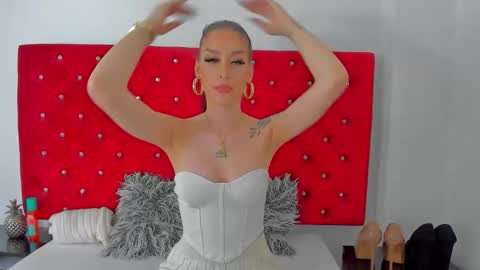 Snapshot of dearjasmine chatting on November 30, 2:32 pm Jasmine online show from November 30, 2:32 pm