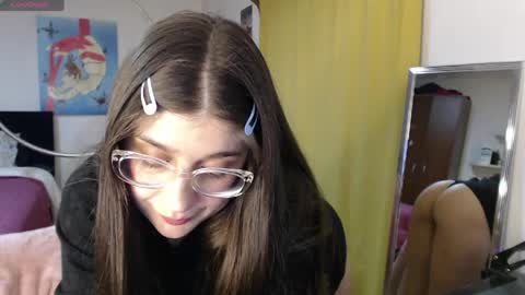 Snapshot of dearlilith6666 chatting on May 6, 3:46 am dearlilith6666 online show from May 6, 3:46 am