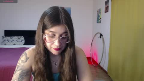 Snapshot of dearlilith6666 chatting on May 27, 2:19 am dearlilith6666 online show from May 27, 2:19 am