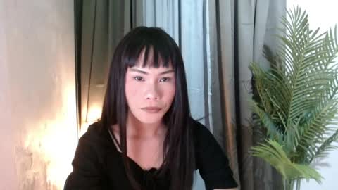 debora_ci online show from April 13, 1:05 pm