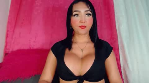 deboragill online show from June 11, 2:53 am