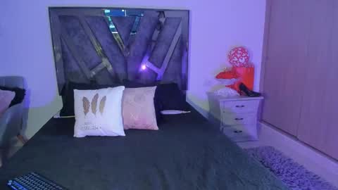 Snapshot of deborah_collins1 chatting on September 26, 7:51 pm deborah_collins1 online show from September 26, 7:51 pm