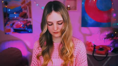 Snapshot of deboralarson chatting on December 24, 10:33 am Debora online show from December 24, 10:33 am