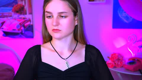 Snapshot of deboralarson chatting on January 21, 10:19 am Debora online show from January 21, 10:19 am