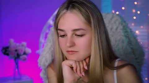 Snapshot of deboralarson chatting on September 11, 4:12 am Debora online show from September 11, 4:12 am