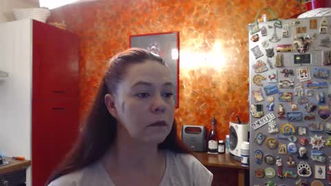 deea1805 online show from January 4, 7:55 am