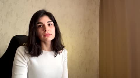 May online show from January 16, 9:35 am