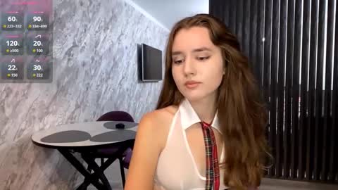 Anna online show from September 29, 3:39 pm