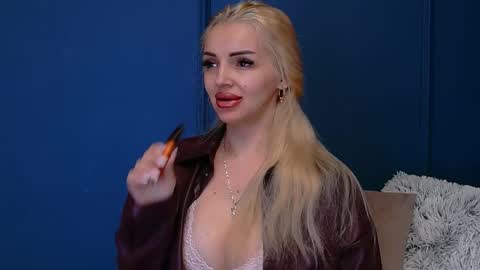 DeeaVIP online show from March 27, 5:57 am