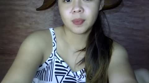 Snapshot of deep_dimples chatting on December 5, 7:49 pm Dimples online show from December 5, 7:49 pm