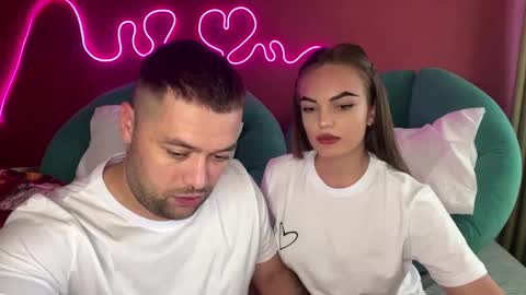 deeplookscouple online show from September 18, 11:12 am