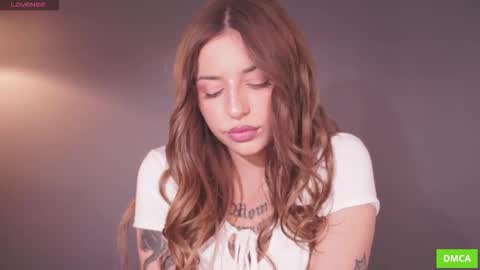 Snapshot of deeptalkss_ chatting on September 17, 8:27 am Eva online show from September 17, 8:27 am