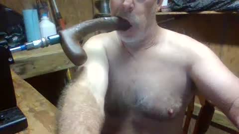 Deepthroat My Big Dildos online show from October 15, 12:27 pm