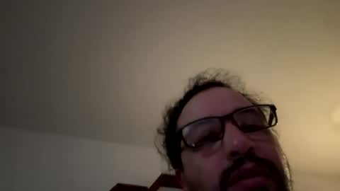 Snapshot of deepthroatberto chatting on July 13, 4:04 am Berto online show from July 13, 4:04 am