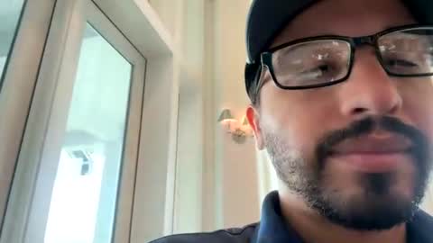 Snapshot of deepthroatberto chatting on July 17, 1:29 pm Berto online show from July 17, 1:29 pm