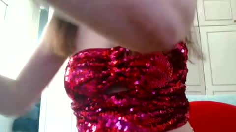Snapshot of deessedivine chatting on June 20, 12:41 pm KamiDevi online show from June 20, 12:41 pm