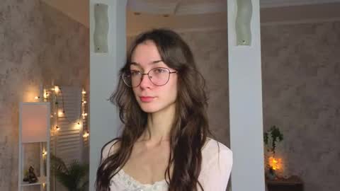 Amy online show from October 3, 7:55 pm