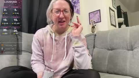 Snapshot of degeneratealiceof chatting on October 23, 4:34 am degeneratealiceof online show from October 23, 4:34 am