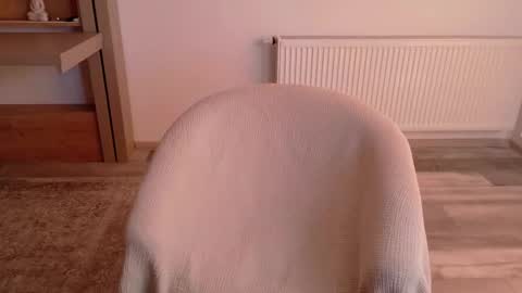 Snapshot of deidi_sweet chatting on February 11, 6:40 am Di online show from February 11, 6:40 am