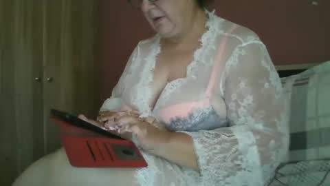 deinar76 online show from June 2, 12:40 pm