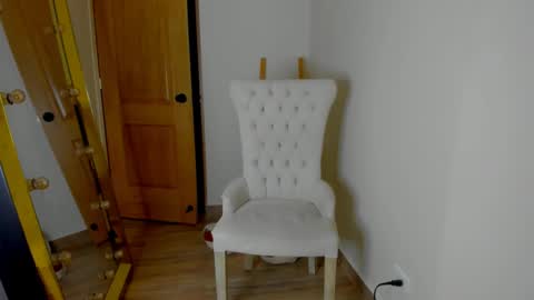 deisymadrid online show from December 3, 11:35 pm