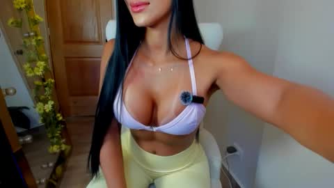 deisymadrid online show from September 22, 6:32 pm