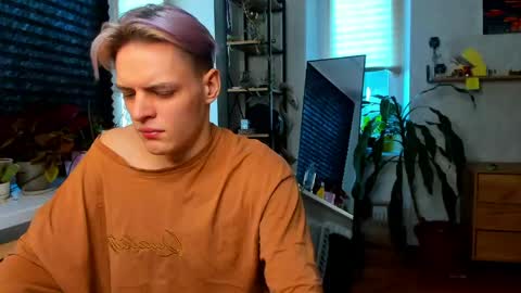 Delar online show from April 20, 1:36 pm