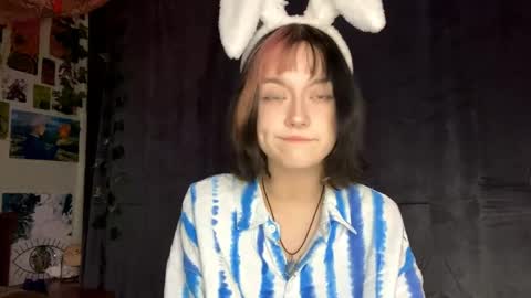 Alisa online show from April 4, 8:39 pm