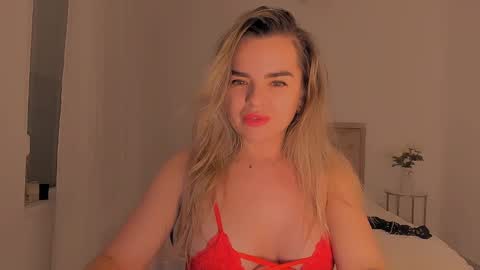 deliadelicious online show from February 15, 12:43 pm