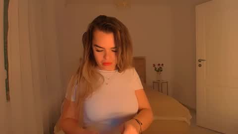 deliadelicious online show from November 1, 10:06 am