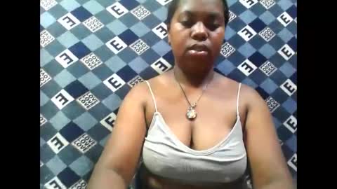 Snapshot of deliah712909 chatting on October 31, 6:14 am deliah712909 online show from October 31, 6:14 am