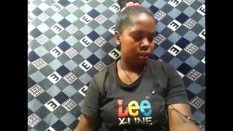 Snapshot of deliah712909 chatting on November 5, 4:56 am deliah712909 online show from November 5, 4:56 am