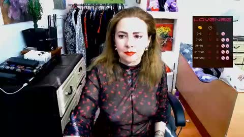 Snapshot of delicecat chatting on February 26, 10:36 am Delicacat online show from February 26, 10:36 am