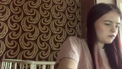 Kiki online show from April 17, 2:09 pm