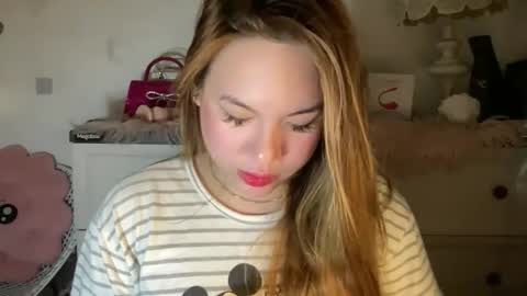 Snapshot of delicious_iya69 chatting on September 11, 8:14 am iyalicious online show from September 11, 8:14 am