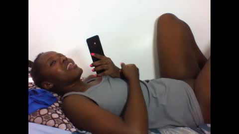 EVAH online show from March 26, 7:03 am