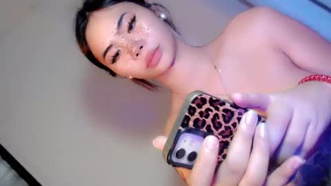 Hello your loving faye 3 online show from December 9, 8:11 am