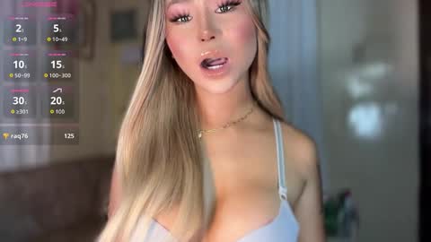 Hello your loving faye 3 online show from March 11, 11:05 am