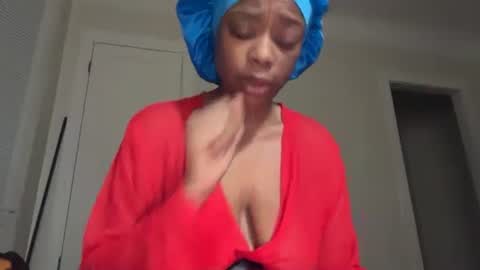 Snapshot of delightfuldark chatting on November 4, 1:43 pm delightfuldark online show from November 4, 1:43 pm