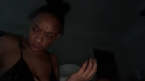 Snapshot of delightfuldark chatting on December 4, 4:48 pm delightfuldark online show from December 4, 4:48 pm