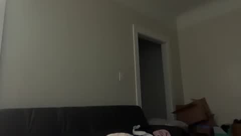 Snapshot of delightfuldark chatting on December 16, 6:57 pm delightfuldark online show from December 16, 6:57 pm