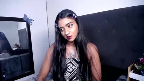 Delilah Blaze online show from February 19, 1:01 am