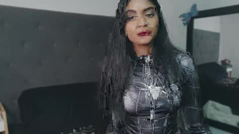 Snapshot of delilah_blazee chatting on June 16, 3:53 am Delilah Blaze online show from June 16, 3:53 am