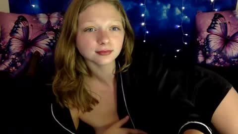 DelilaLove3412 online show from June 16, 10:23 pm