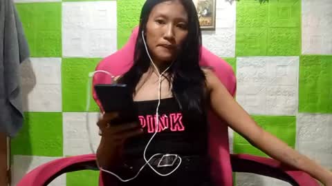 Jenny online show from April 27, 7:01 pm