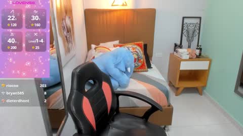 delilaquinn online show from December 27, 1:22 am