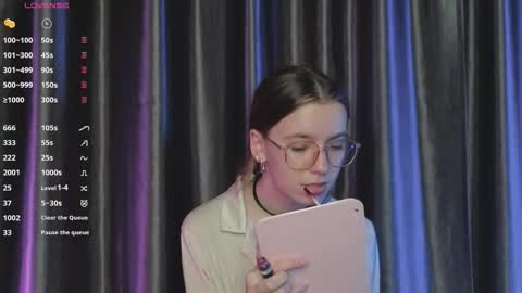 Snapshot of delisawobig chatting on December 21, 4:03 pm Rochel online show from December 21, 4:03 pm