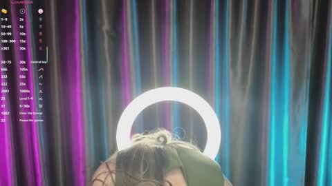 Snapshot of delisawobig chatting on January 15, 4:33 pm Rochel online show from January 15, 4:33 pm